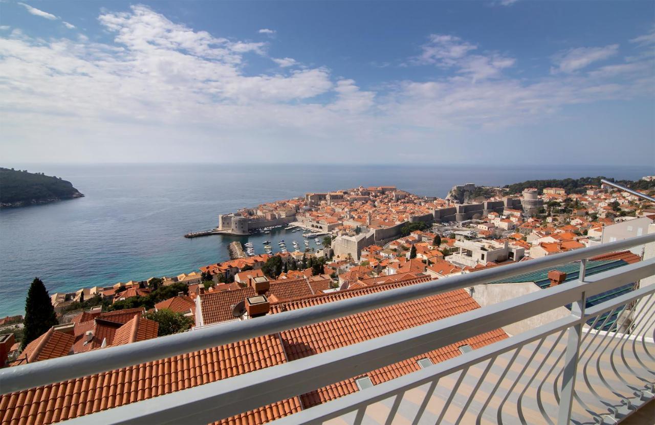 Spacious 2 Bedroom Apt Luxeview- Oldtownview, 10Min To Town Dubrovnik Eksteriør bilde