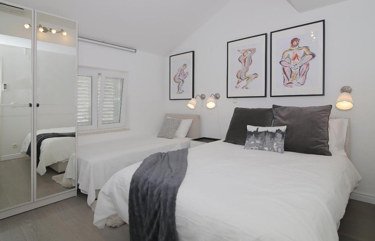 Spacious 2 Bedroom Apt Luxeview- Oldtownview, 10Min To Town Dubrovnik Eksteriør bilde